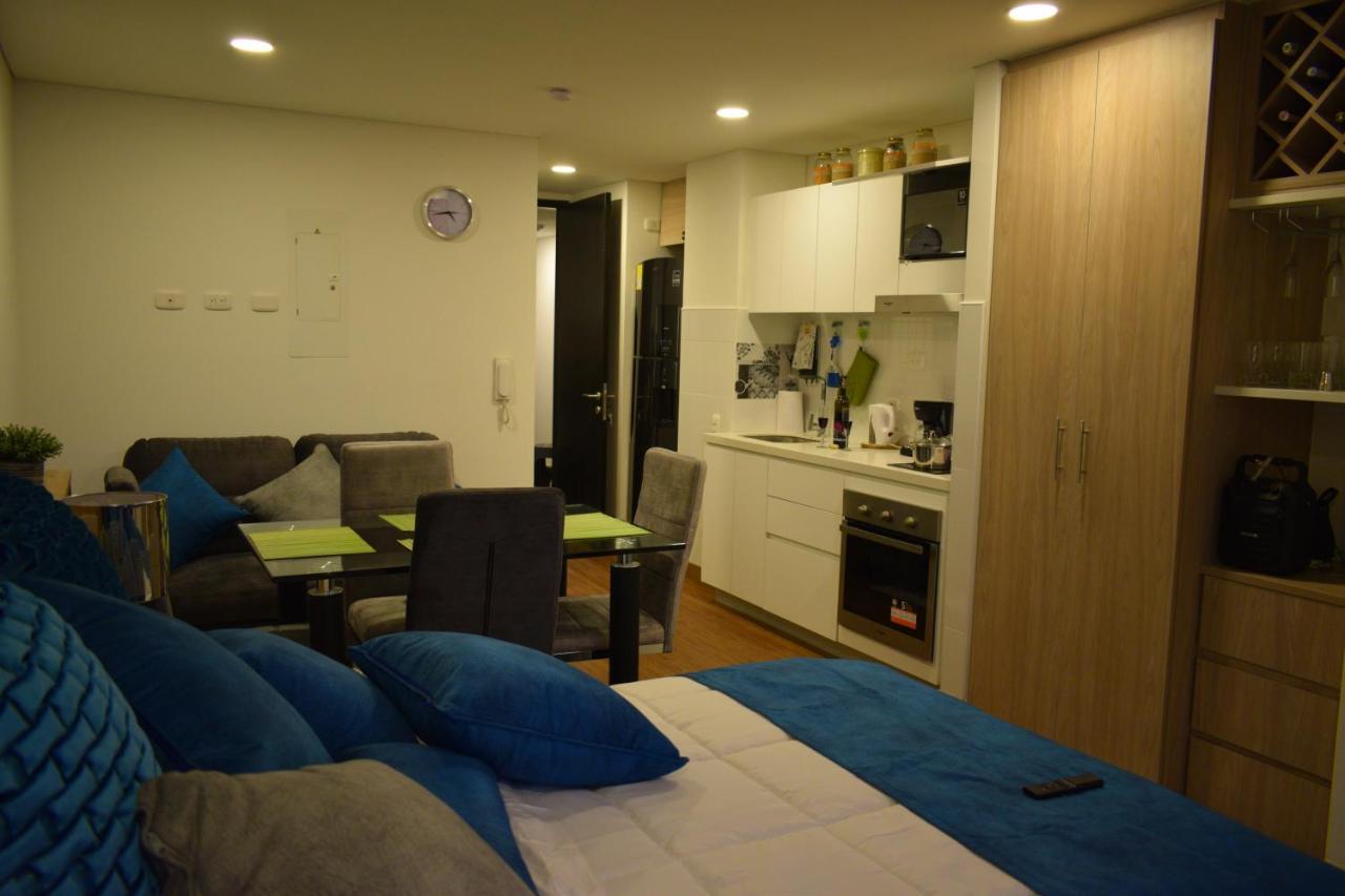 Toscano S Aparta Estudio Hospedaje Amoblado Torre 2 Equilibrium Bogotá Exteriör bild